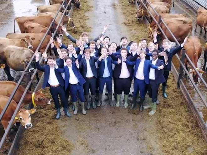 Monkton launches Christmas appeal for ‘Send A Cow’ new music video set on a dairy farm